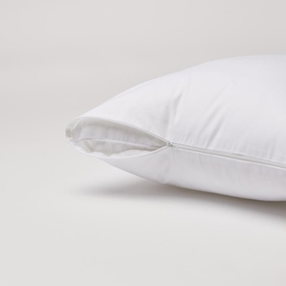 serta standard pillow